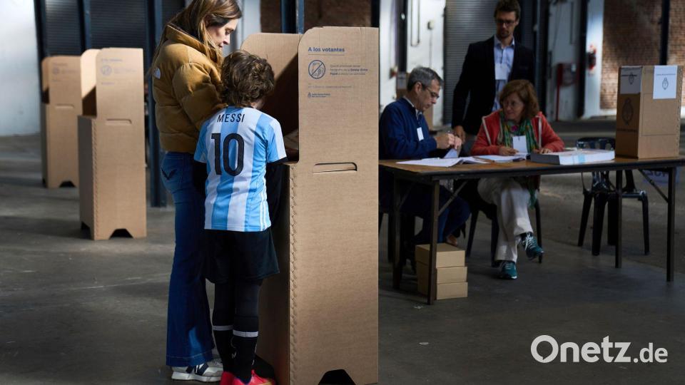 Trotz Wahlpflicht war die Beteiligung bei der Wahl sehr niedrig. Bild: Rodrigo Abd/AP/dpa