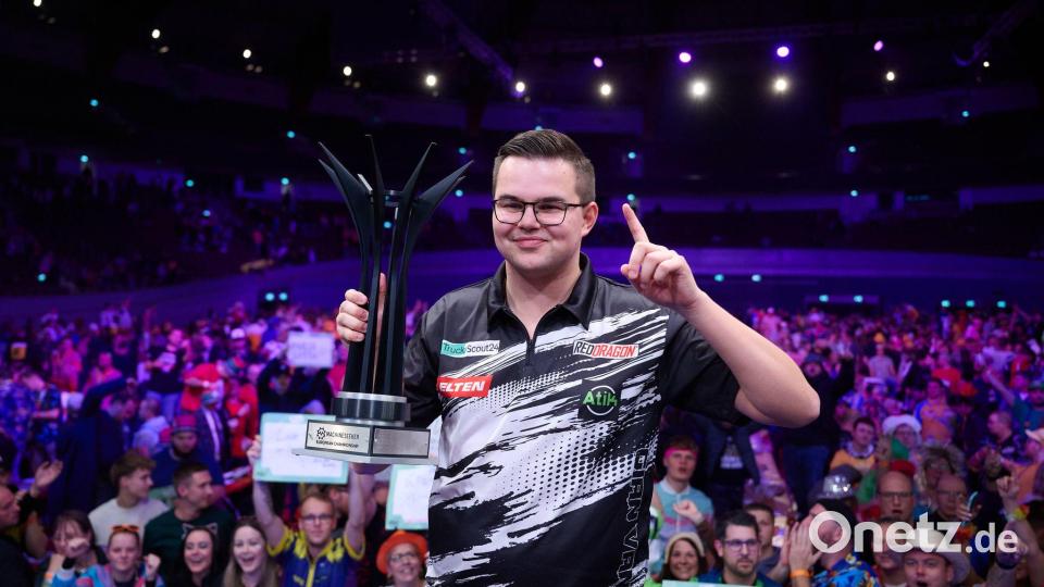 Van Veen ist der jüngste Darts-Europameister. Bild: Bernd Thissen/dpa