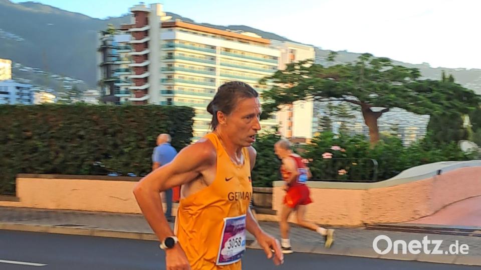 Anton Graml auf der Halbmarathon Strecke. Bild: Brigitte Graml