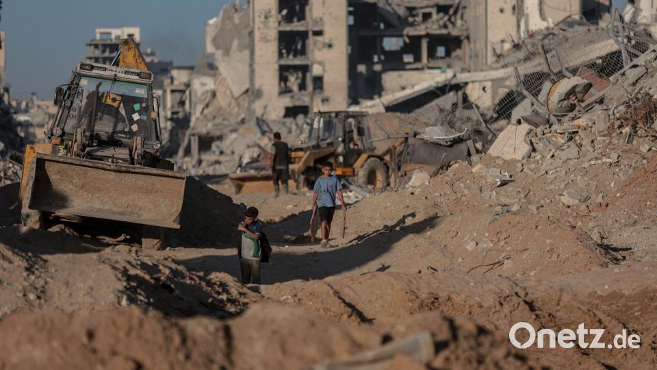 Zerstörte Gebäude südlich der Stadt Gaza. (Archivbild) Bild: Omar Ashtawy/APA Images via ZUMA Press Wire/dpa