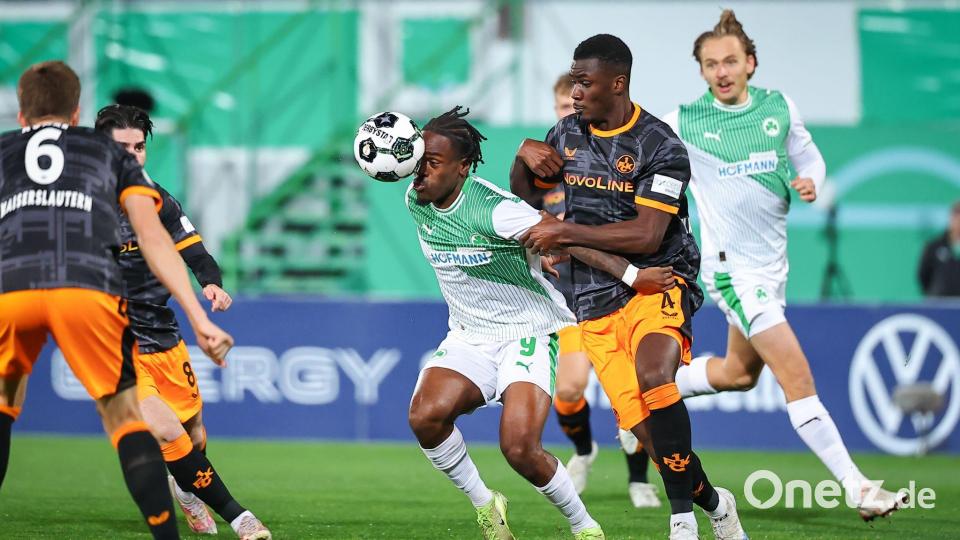 Lange ging es in Fürth umkämpft zu. Bild: Daniel Karmann/dpa