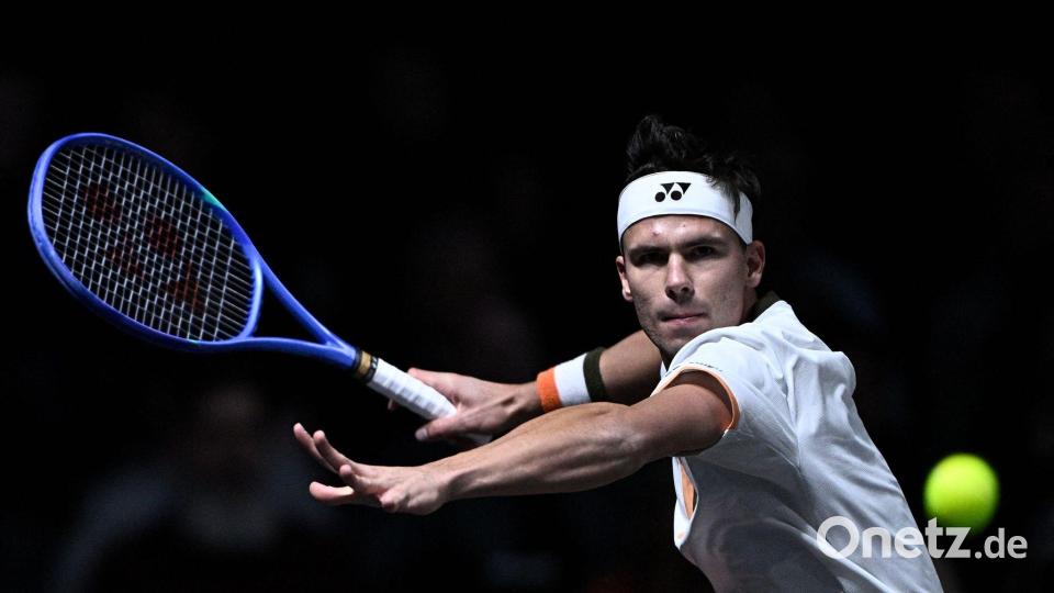 Für Daniel Altmaier ist in Paris im Achtelfinale Endstation. Bild: Julien De Rosa/AFP/dpa