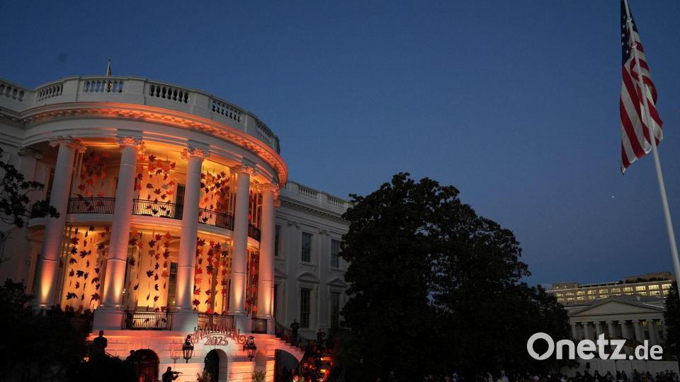 US-Präsident Donald Trump und First Lady Melania Trump feiern Halloween im Weißen Haus. Bild: Jacquelyn Martin/AP/dpa