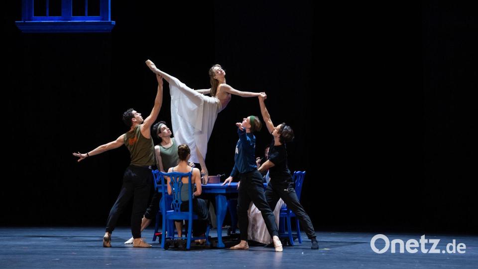 Das Bayerische Staatsballett erhält für seine herausragenden Solistinnen und Solisten sowie für die Leistung des Ensembles das „Glanzlicht des Jahres 2025“. (Archivbild) Bild: Sven Hoppe/dpa