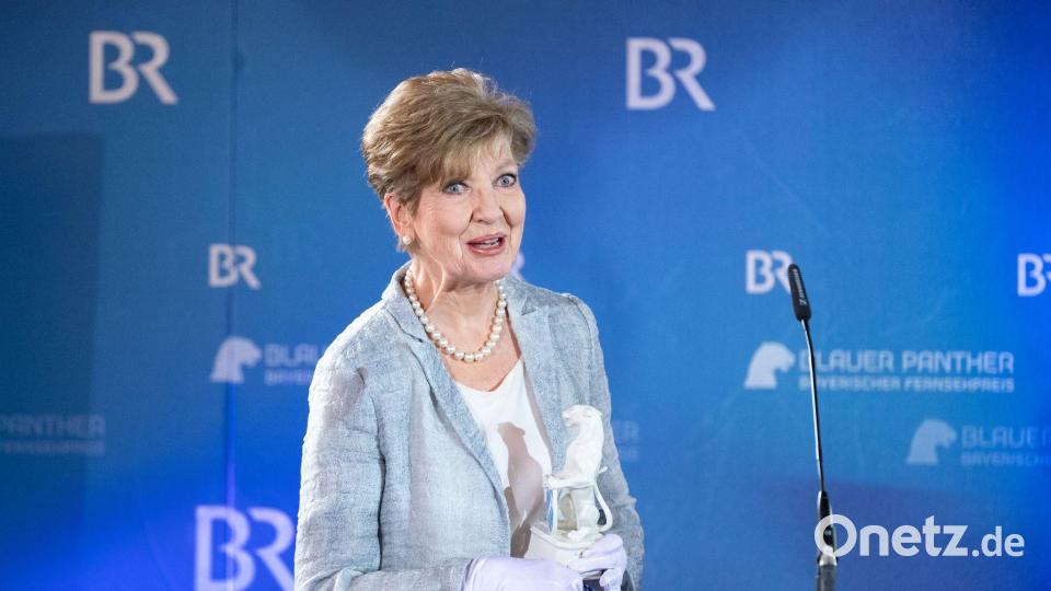 Für ihre Arbeit bekam sie viele Preise, darunter den Ehrenpreis des Bayerischen  Fernsehpreises. (Archiv) Bild: Matthias Balk/dpa