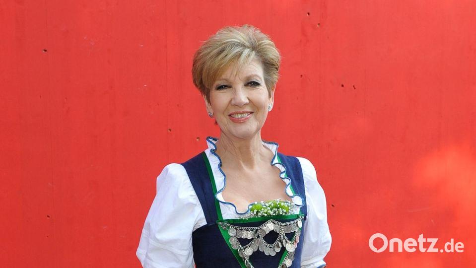 Eines ihrer liebsten Kleidungsstücke: das Dirndl. (Archiv) Bild: picture alliance / dpa