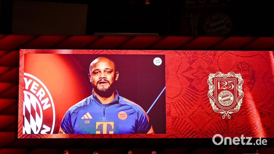 Vincent Kompany meldete sich mitten in der PSG-Vorbereitung mit einer Video-Botschaft bei den Mitgliedern. Bild: Harry Langer/dpa