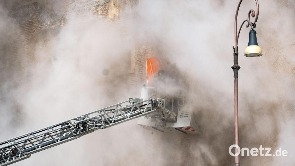 In Rom sind Teile eines mittelalterlichen Turms eingestürzt. Bild: Mauro Scrobogna/LaPresse via ZUMA Press/dpa