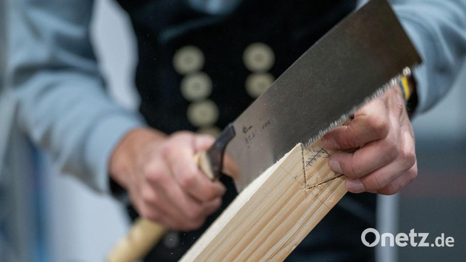 Im bayerischen Handwerk geht es zurzeit eher nach unten. Bild: Leonie Asendorpf/dpa
