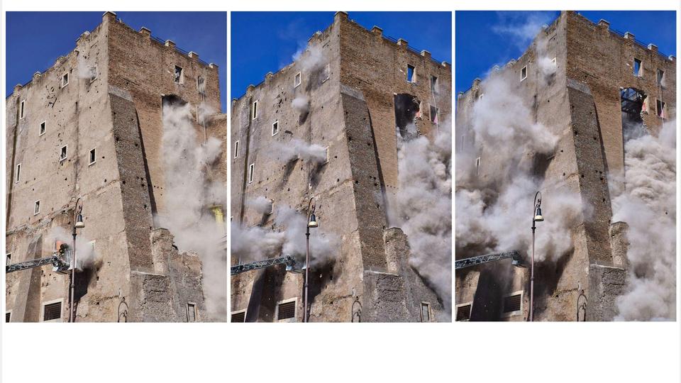 Mehrere Bauarbeiter wurden unter den Trümmern verschüttet. Bild: Domenico Stinellis/AP/dpa