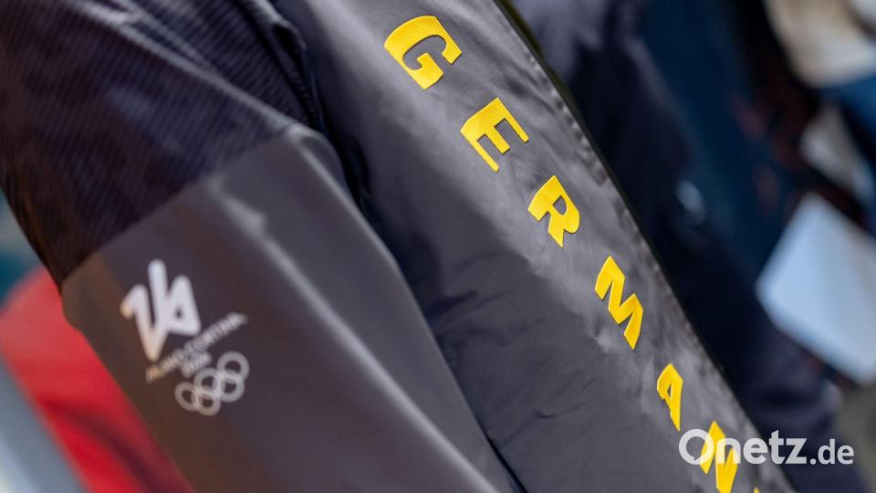 Die deutschen Athleten sind für Olympischen und Paralympischen Winterspiele 2026 eingekleidet worden. Bild: Daniel Karmann/dpa