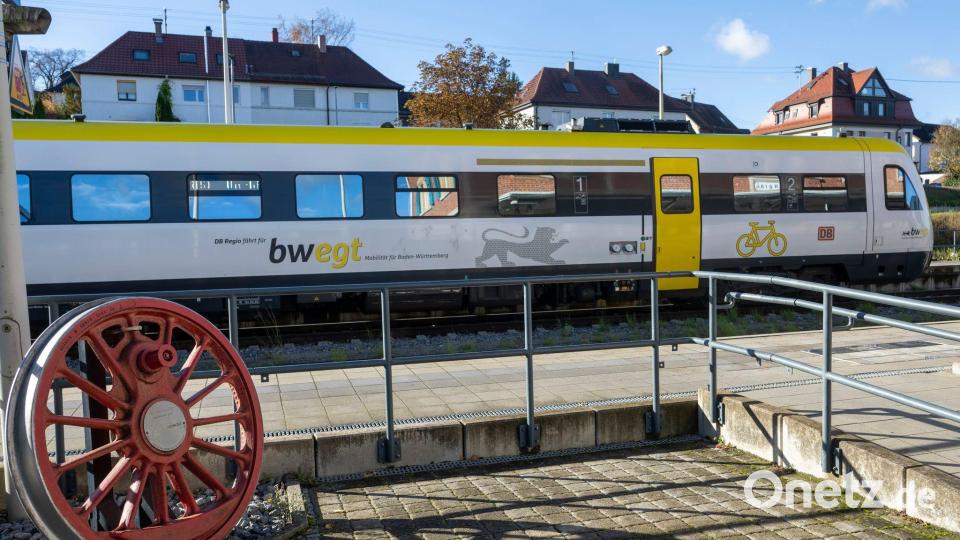 Die Brenzbahn befördert täglich Tausende Menschen auf der Strecke. (Archivbild) Bild: Stefan Puchner/dpa