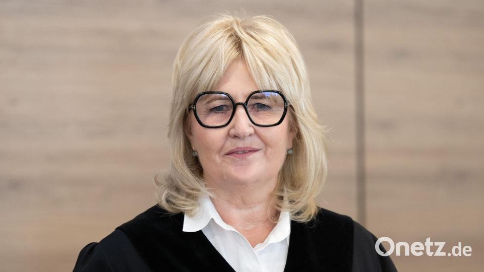 Richterin Simone Herberger leitet das Verfahren gegen die mutmaßliche NSU-Helferin Susann E. Bild: Sebastian Kahnert/dpa-Pool/dpa