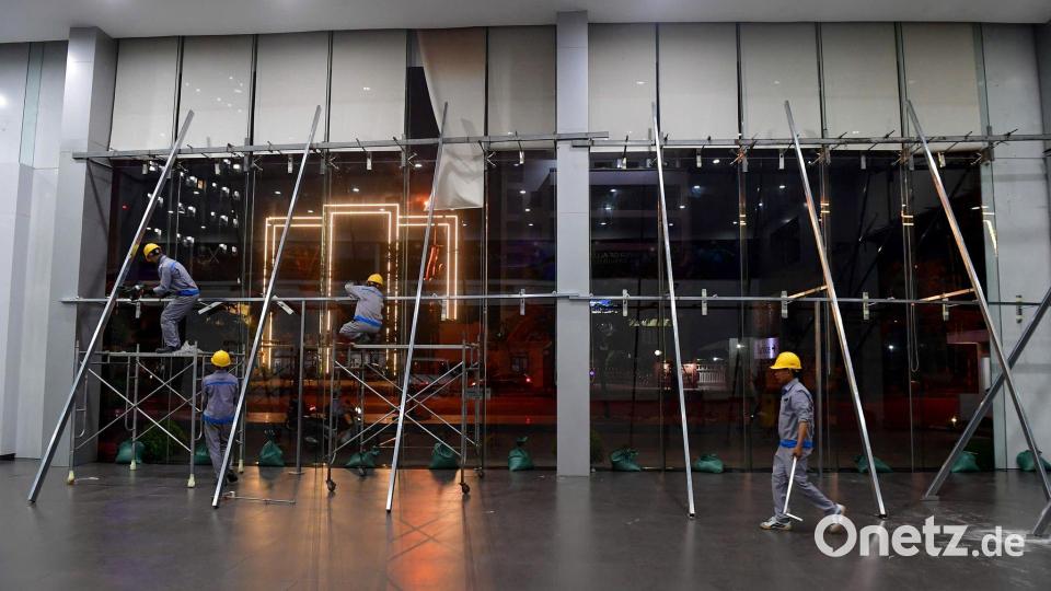 Der Taifun könnte am Abend in Vietnam Land erreichen. Bild: Thanh Tung/VNExpress/AP/dpa