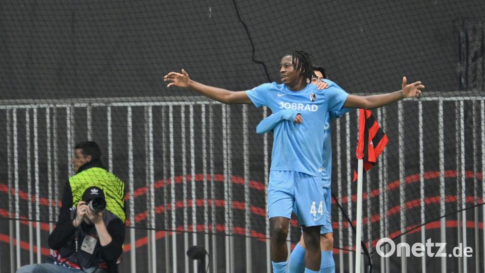 Johan Manzambi erzielte den zwischenzeitlichen Ausgleich für die Freiburger. Bild: Philippe Magoni/AP/dpa