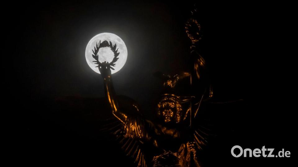 Nur an der Nordsee- und Ostseeküste hat die dichte Bewölkung möglicherweise den Blick versperrt. Bild: Christoph Soeder/dpa