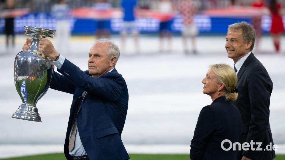 Auch Bernard Dietz wird in die Hall of Fame des deutschen Fußballs aufgenommen. (Archivbild) Bild: Sven Hoppe/dpa