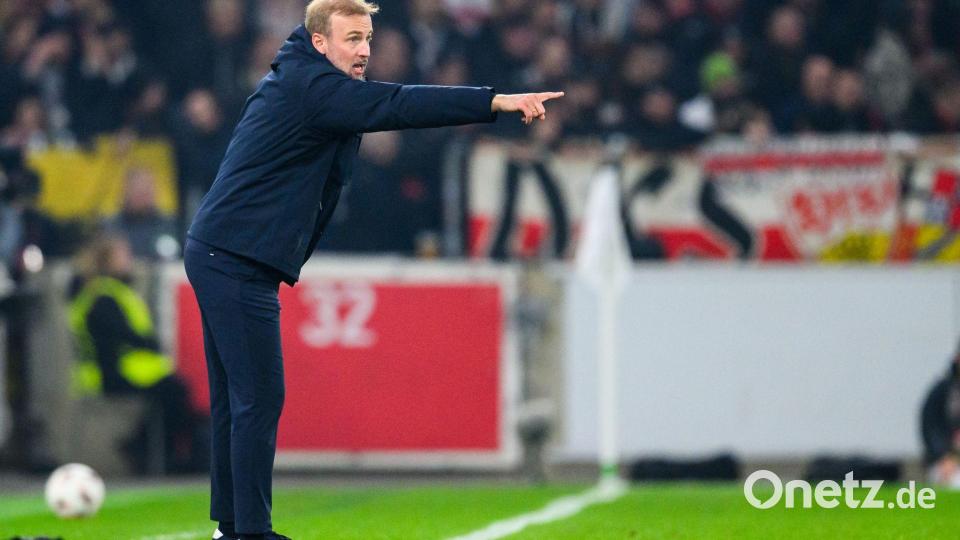 Sebastian Hoeneß versuchte seine Elf zu dirigieren. Bild: Tom Weller/dpa