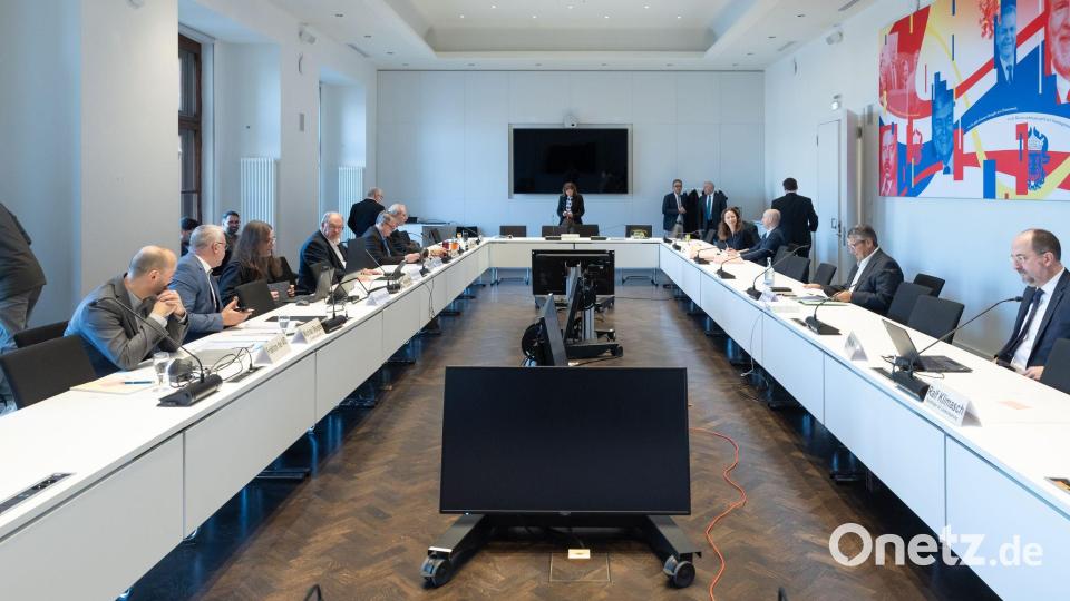 Der Untersuchungsausschusses zur Stiftung Klima- und Umweltschutz MV tagte im Schweriner Landtag. Bild: Ulrich Perrey/dpa