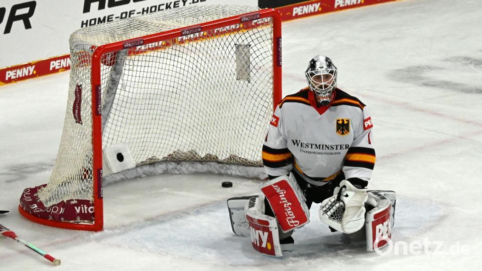 Dustin Strahlmeier im deutschen Tor ist geschlagen. Bild: Markus Lenhardt/dpa