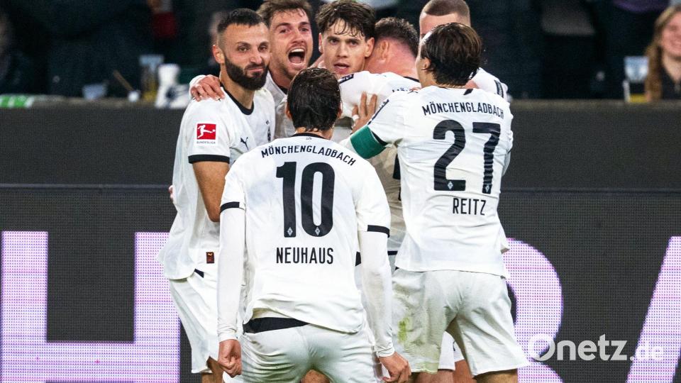 Freude nach dem Gladbacher Führungstreffer. Bild: David Inderlied/dpa