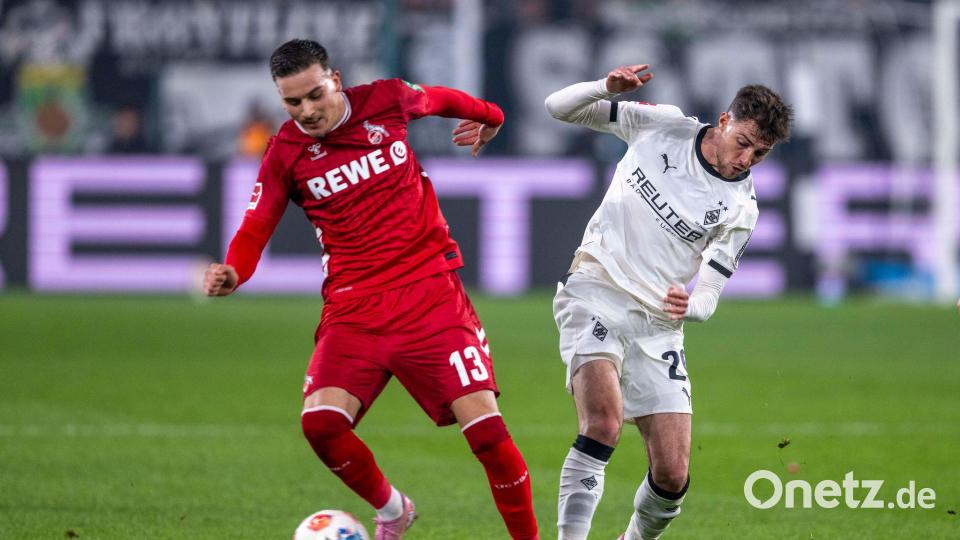 Derbyzeit am Rhein: Kölns Said El Mala (l) im Duell mit dem Gladbacher Joe Scally. Bild: David Inderlied/dpa