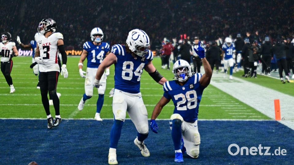 Taylor (r.) zeigte eine überragende Leistung. Bild: Sebastian Christoph Gollnow/dpa