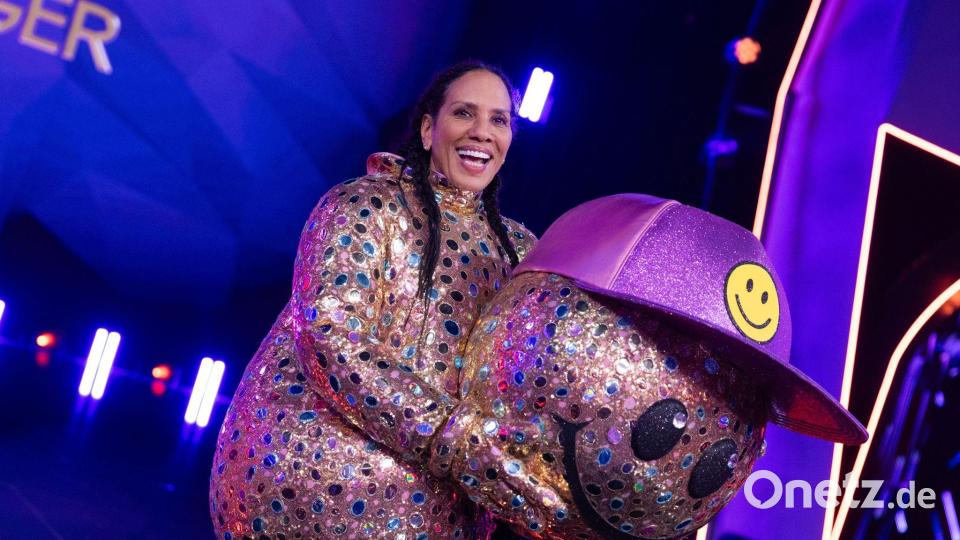 Barbara Becker steckte in einem funkelnden Kostüm. Bild: Rolf Vennenbernd/dpa