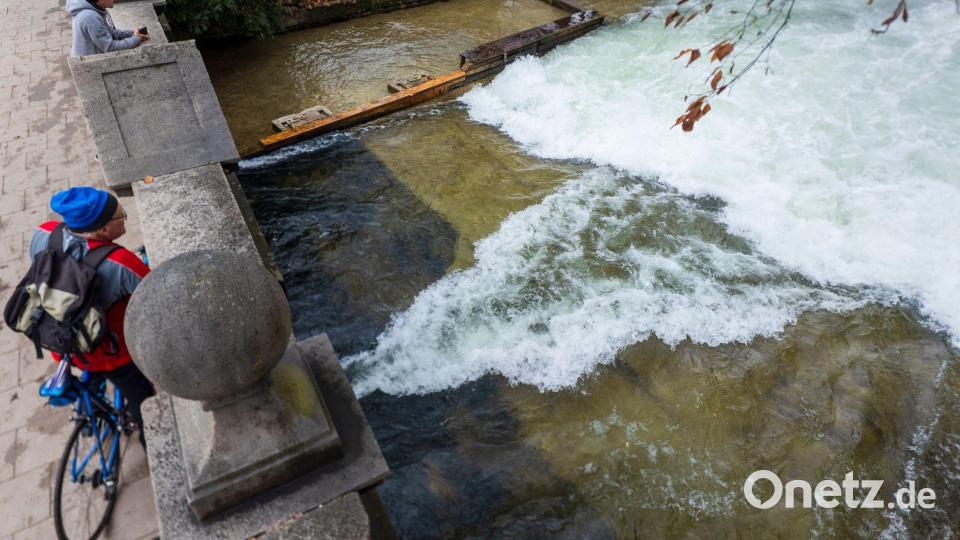 Wann der Surfspot wieder funktionsfähig ist, ist unklar. Bild: Peter Kneffel/dpa