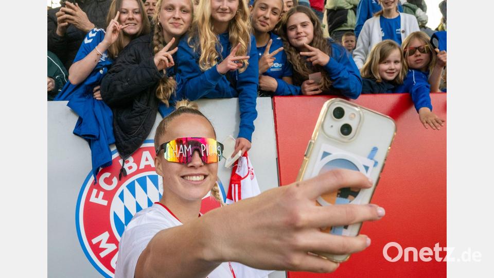 Steht bei Fans hoch im Kurs: Deutschlands „Fußballerin des Jahres“ Giulia Gwinn. (Archivbild) Bild: Peter Kneffel/dpa
