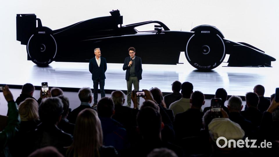 Jonathan Wheatley und Mattia Binotto (r) sind bei Audi in der Verantwortung. Bild: Daniel Karmann/dpa
