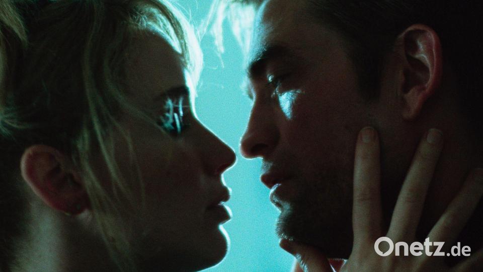 Jennifer Lawrence (l) als Grace und Robert Pattinson als ihr Partner Jackson in einer Szene das Films. Bild: SeamusMcGarvey/MUBI/dpa