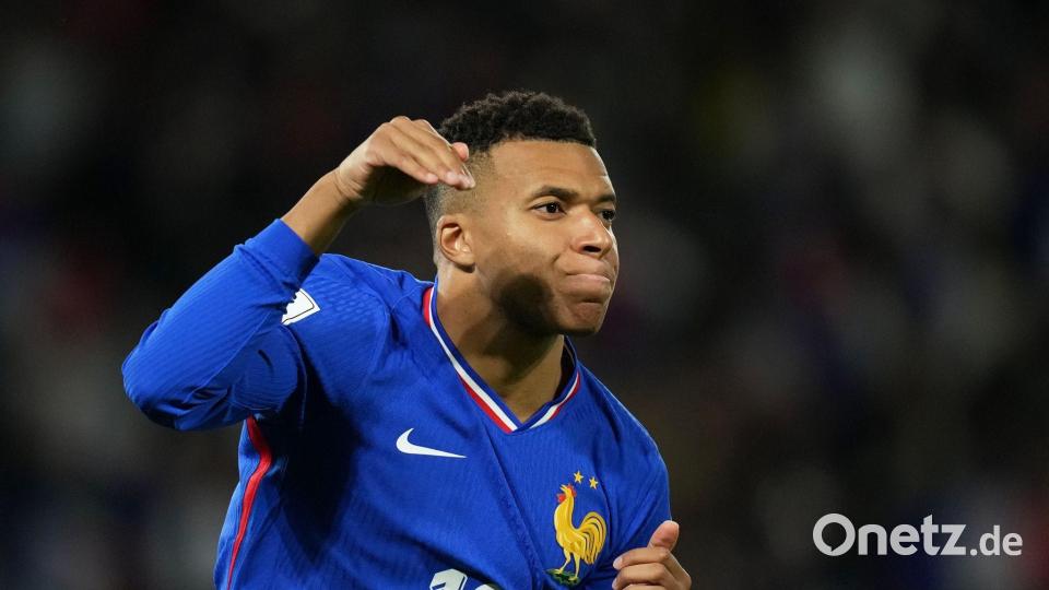 Kylian Mbappé ließ die Franzosen in Paris jubeln. Bild: Christophe Ena/AP/dpa