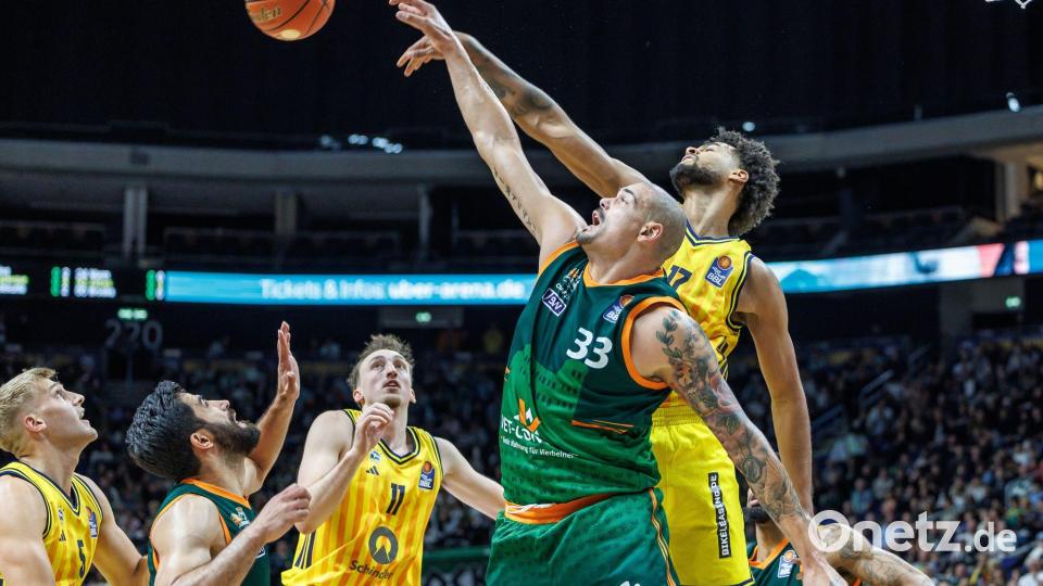 Routinier Maik Zirbes ist ein wichtiger Faktor bei den Trierer Basketballern. (Archivfoto) Bild: Andreas Gora/dpa