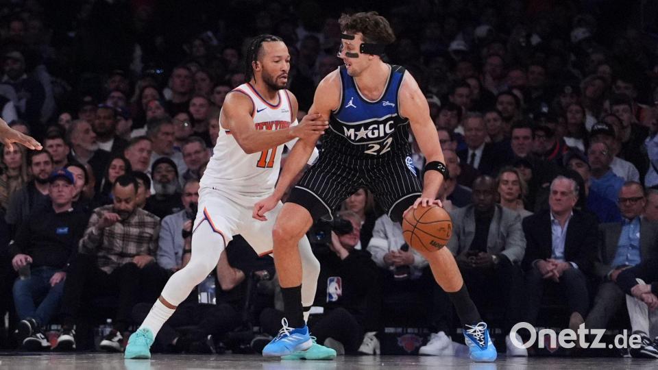 Wagner (rechts) ließ sich von seiner gebrochenen Nase nicht aufhalten. Bild: Frank Franklin II/AP/dpa