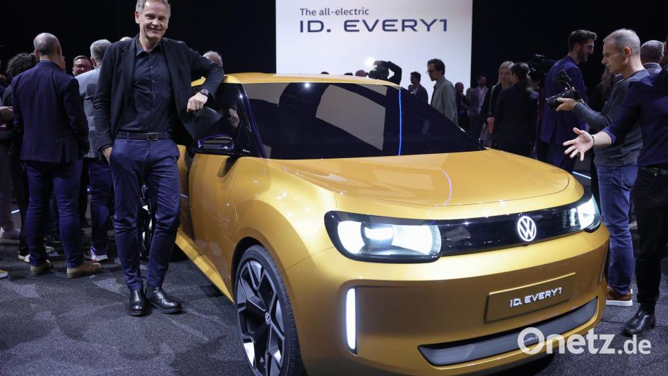 Das Einstiegsmodell ID.EVERY1 soll das erste VW-Auto mit der zusammen mit Rivian entwickelten Elektronik-Architektur werden. (Archivbild) Bild: Rolf Vennenbernd/dpa