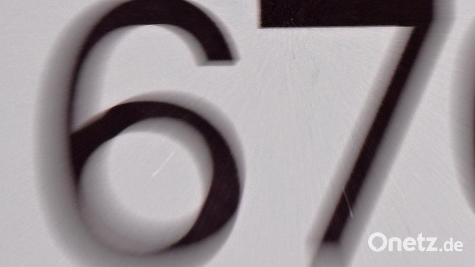 „6-7“ ist vermutlich auf einen Song des Rappers Skrilla zurückzuführen (Symbolbild). Bild: Jennifer Brückner/dpa