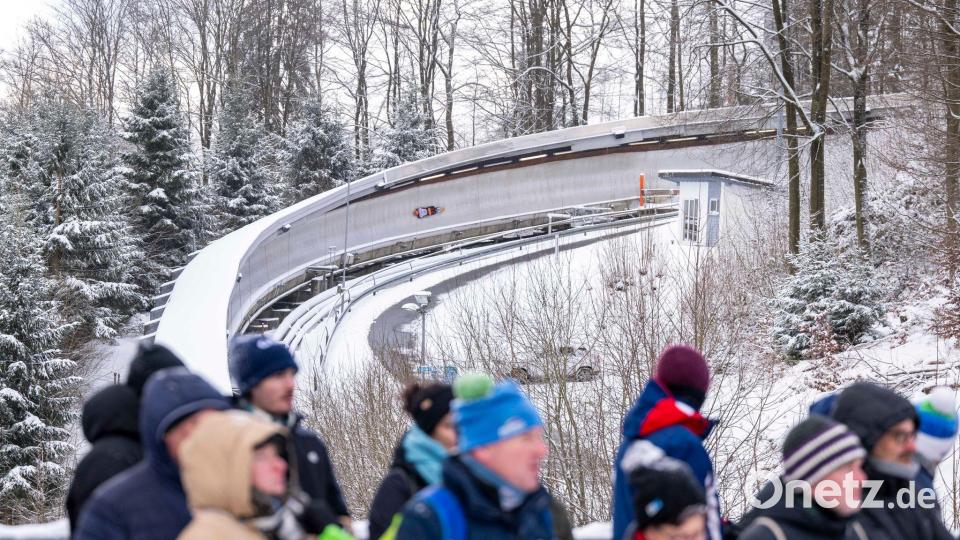 In Winterberg findet nun der Saisonauftakt statt. (Archivbild) Bild: David Inderlied/dpa