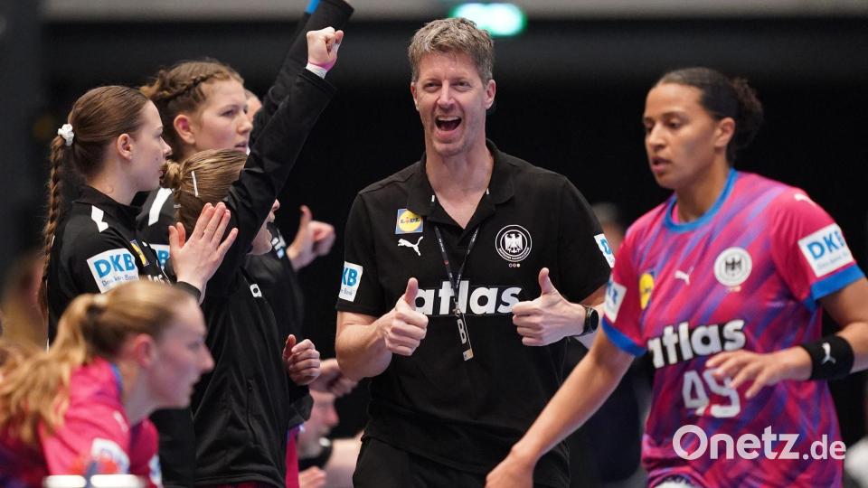 Die deutschen Handballerinnen wollen bei der Heim-WM möglichst oft jubeln. (Archivfoto) Bild: Marcus Brandt/dpa