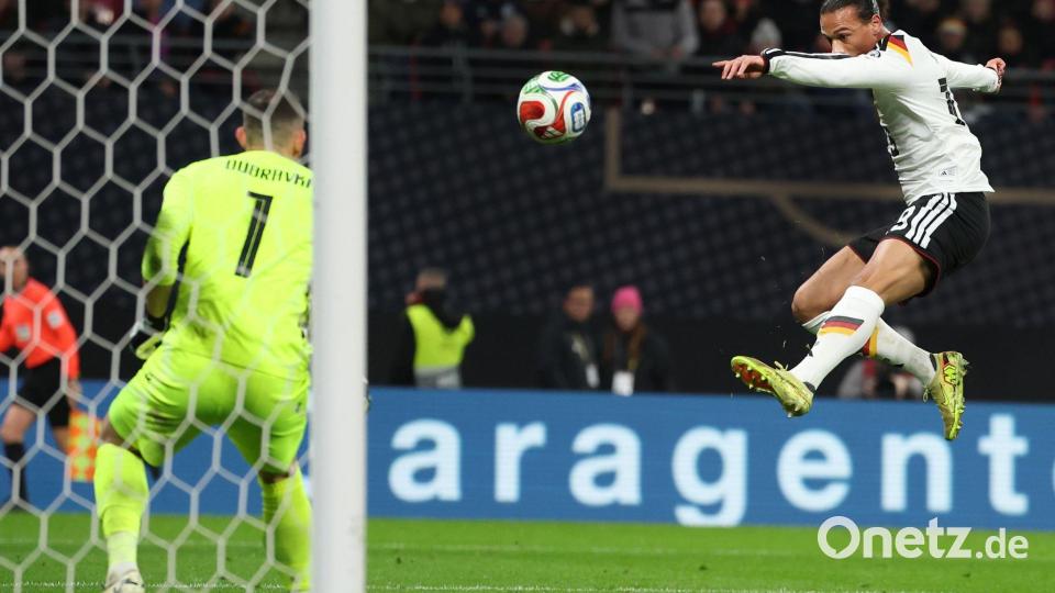 Tore für Deutschland - Leroy Sane Bild: Christian Charisius/dpa