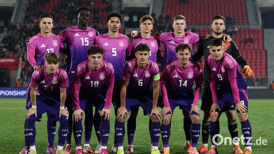 Die deutsche U21 beendet das Jahr mit einem wichtigen SIeg. Bild: Artur Stabulnieks/dpa