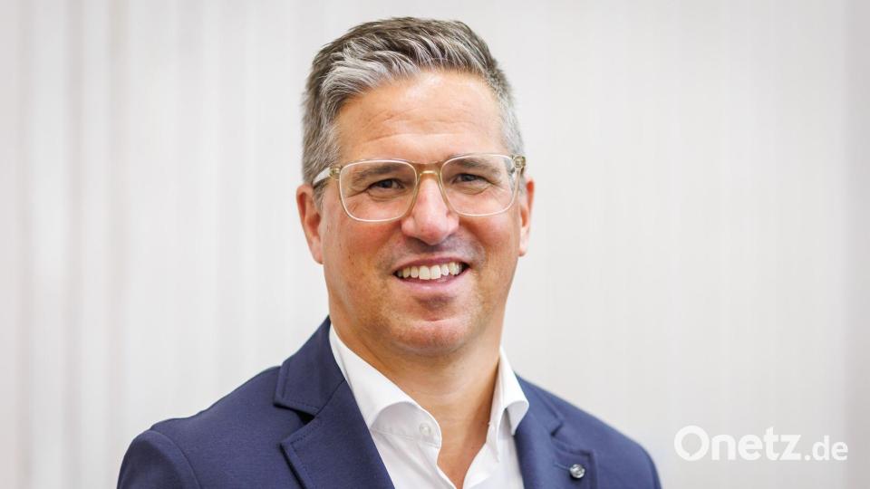 Nürnbergs Finanzvorstand Stefan Heim präsentierte eine Rekordbilanz der Saison 2024/25. (Archivfoto) Bild: Daniel Karmann/dpa