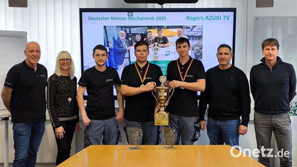 Johannes Beierl, Anette Enders, Johannes Strößner, Markus Lober, Simon Thaler, Bürgermeister Marcus Gradl und Marco Willemsen (von links). Bild: jma