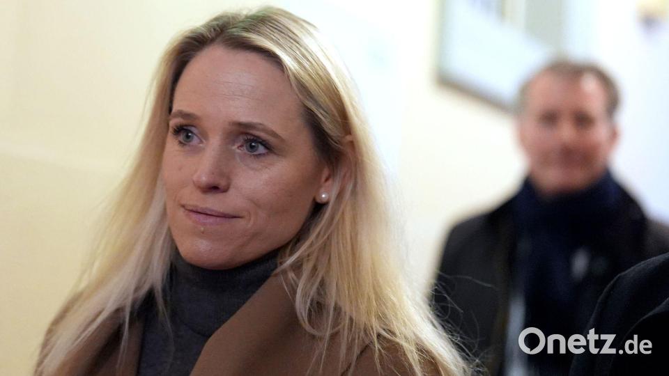 Astrid Have, die neue Frau von Stephan Hensel, sagte vor Gericht als Zeugin aus. Bild: Marcus Brandt/dpa