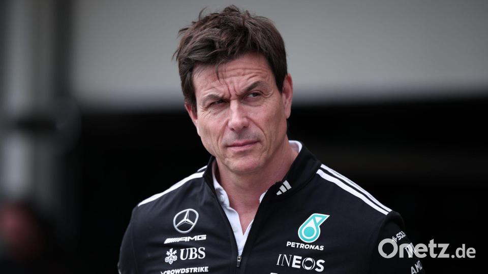 Toto Wolff hat durch den Verkauf einiger Anteile viel Geld verdient. (Archivbild) Bild: Ettore Chiereguini/AP/dpa