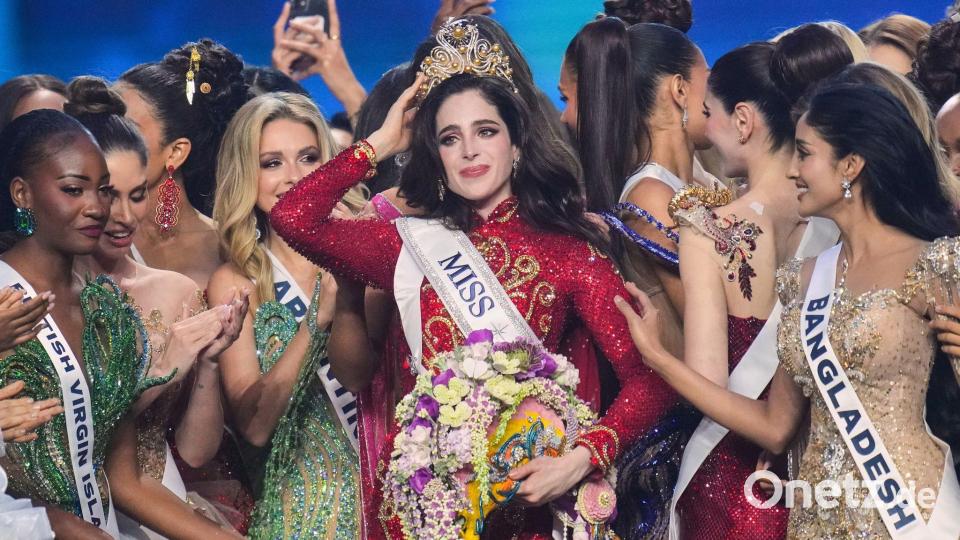 Fatima Bosch ist nach einem von Eklats geprägten Wettbewerb die neue Miss Universe. Bild: Sakchai Lalit/AP/dpa