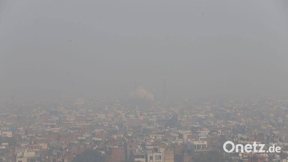 Sie sehen, dass Sie nichts sehen: Dichter Smog liegt über der indischen Hauptstadt Neu-Delhi. Bild: Deepak/ZUMA Press Wire/dpa