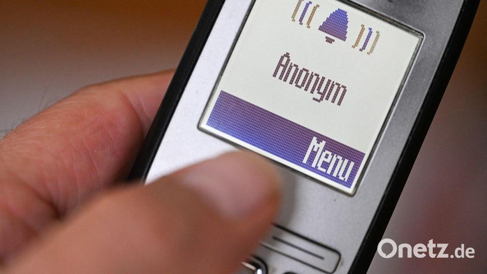 Es gab laut Polizei mehr als 1.000 Anrufe binnen kurzer Zeit. (Symbolbild) Bild: Bernd Weißbrod/dpa