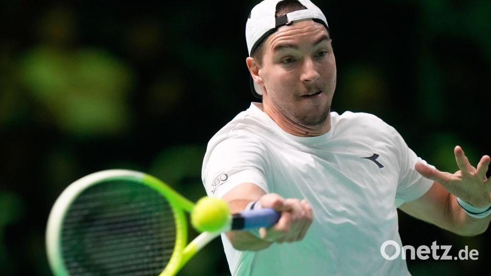 Jan-Lennard Struff verlor zum Auftakt gegen Pablo Carreno Busta. Bild: Luca Bruno/AP/dpa