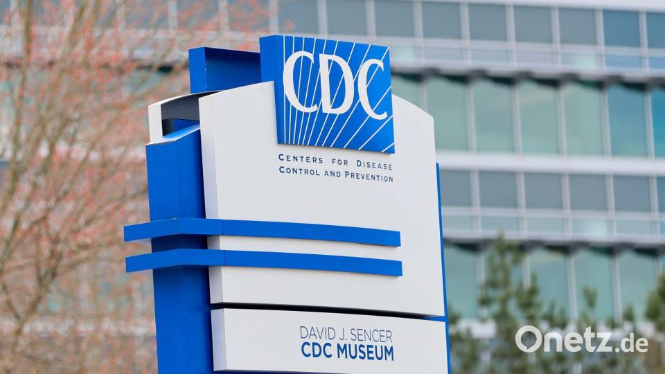 Nach Angaben der Gesundheitsbehörde CDC gab es in den USA bis Mitte November schon Dutzende Fälle beim Menschen und einen Todesfall von Vogelgrippe - wobei nicht klar ist, um welche Subtypen es sich dabei handelt. (Symbolbild) Bild: Miguel Martinez/Atlanta Journal-Constitution/AP/dpa